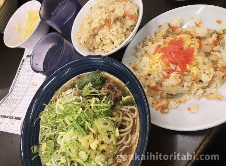 地元民に愛される博多うどん 牧のうどん