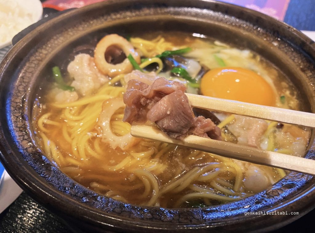 高知旅行におすすめグルメ　鍋焼きラーメン　がろ〜